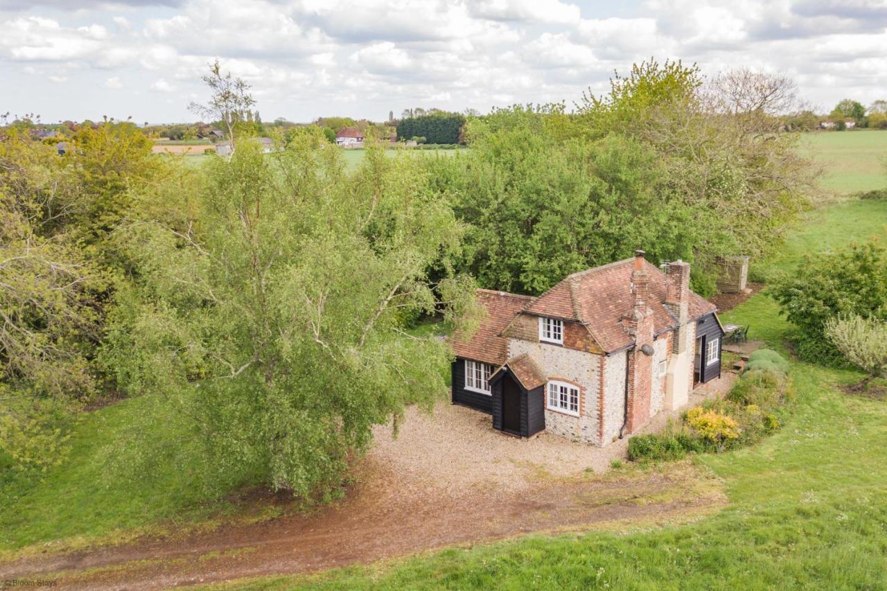 Crow Cottage By Bloom Stays Faversham Exterior photo