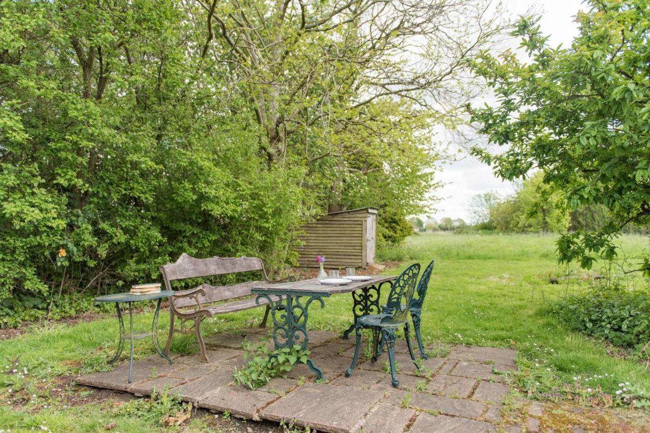 Crow Cottage By Bloom Stays Faversham Exterior photo